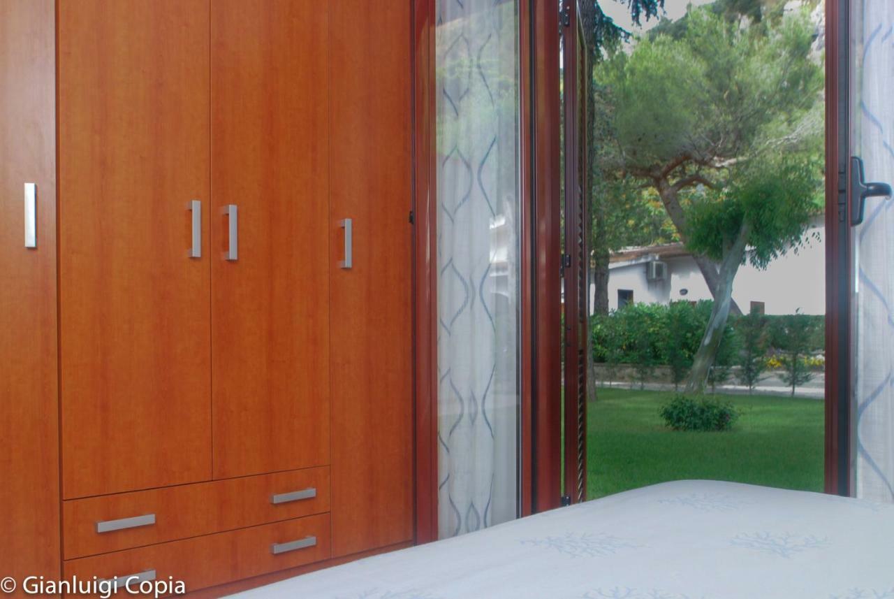 Villaggio Turistico La Mantinera - Appartamenti De Luxe 普拉亚·阿马勒 外观 照片